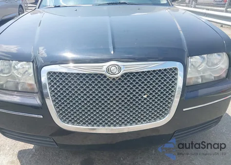 2006 Chrysler 300 из США, поврежденный, VIN 2C3KA43R16H317477